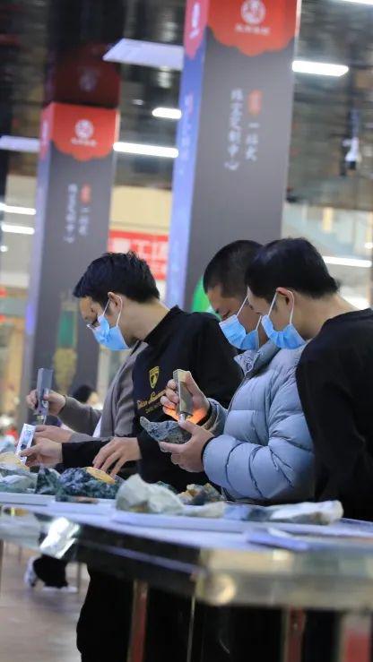 百分玉石寄售服務窗口全新上線，開啟便捷寄賣新體驗
